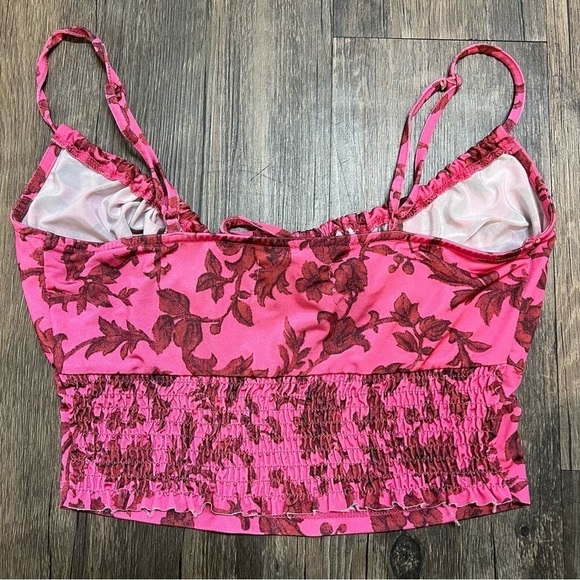 Women’s Urban Outfitters Pink Floral Crop Top Size M - Picture 6 of 8